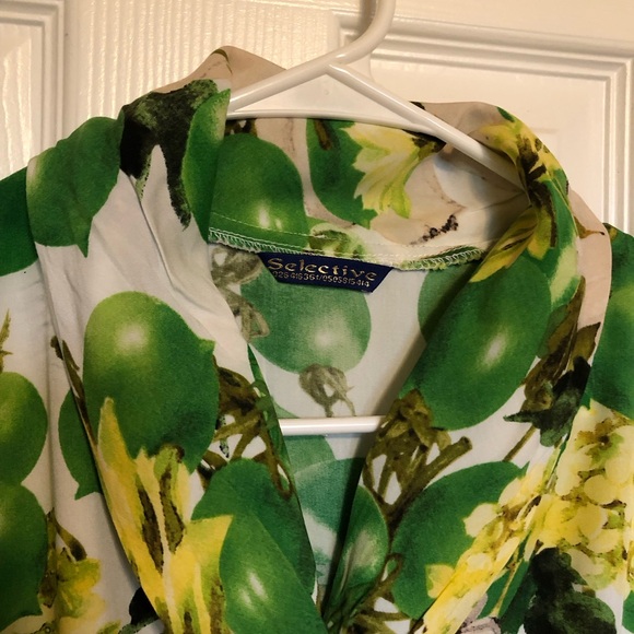 Selectives Green and Yellow Patterned Garment - Picture 4 of 6